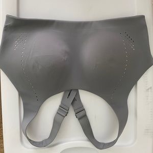 Lululemon Bra 36D pink air soft